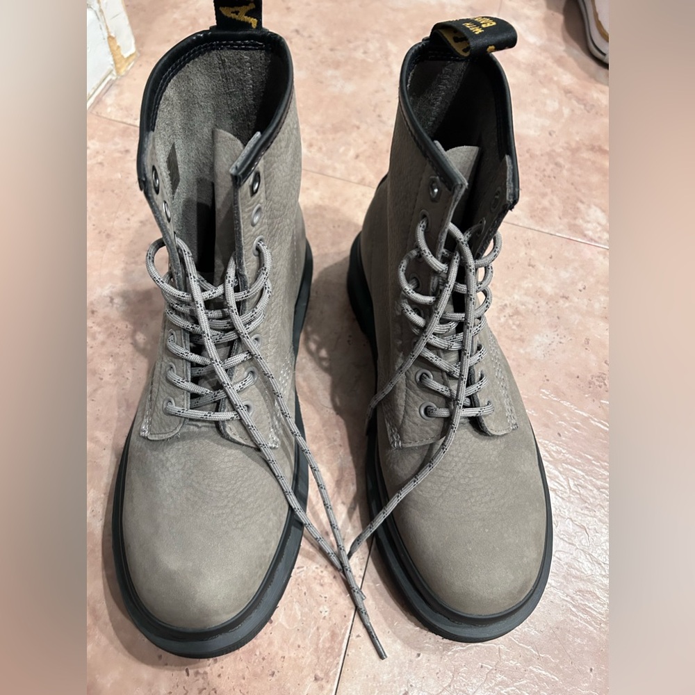 Dr Martens unisex 1460 Fashion Boot